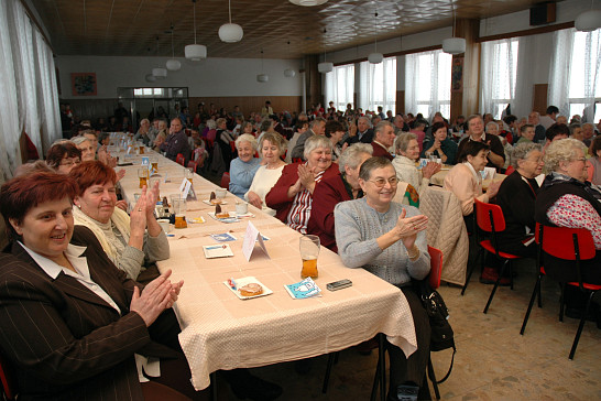 SENIOŘI V KASEJOVICÍCH SLAVILI